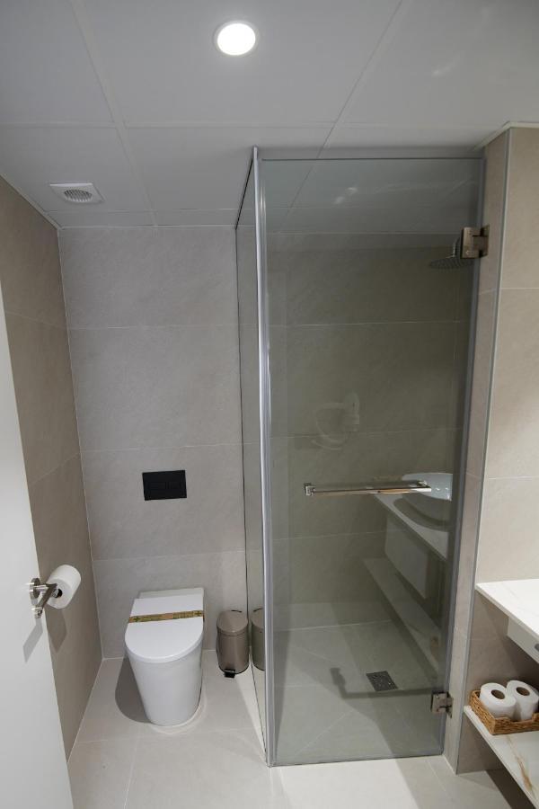 Bet Apartments - Suites Puerto Valencia Kültér fotó