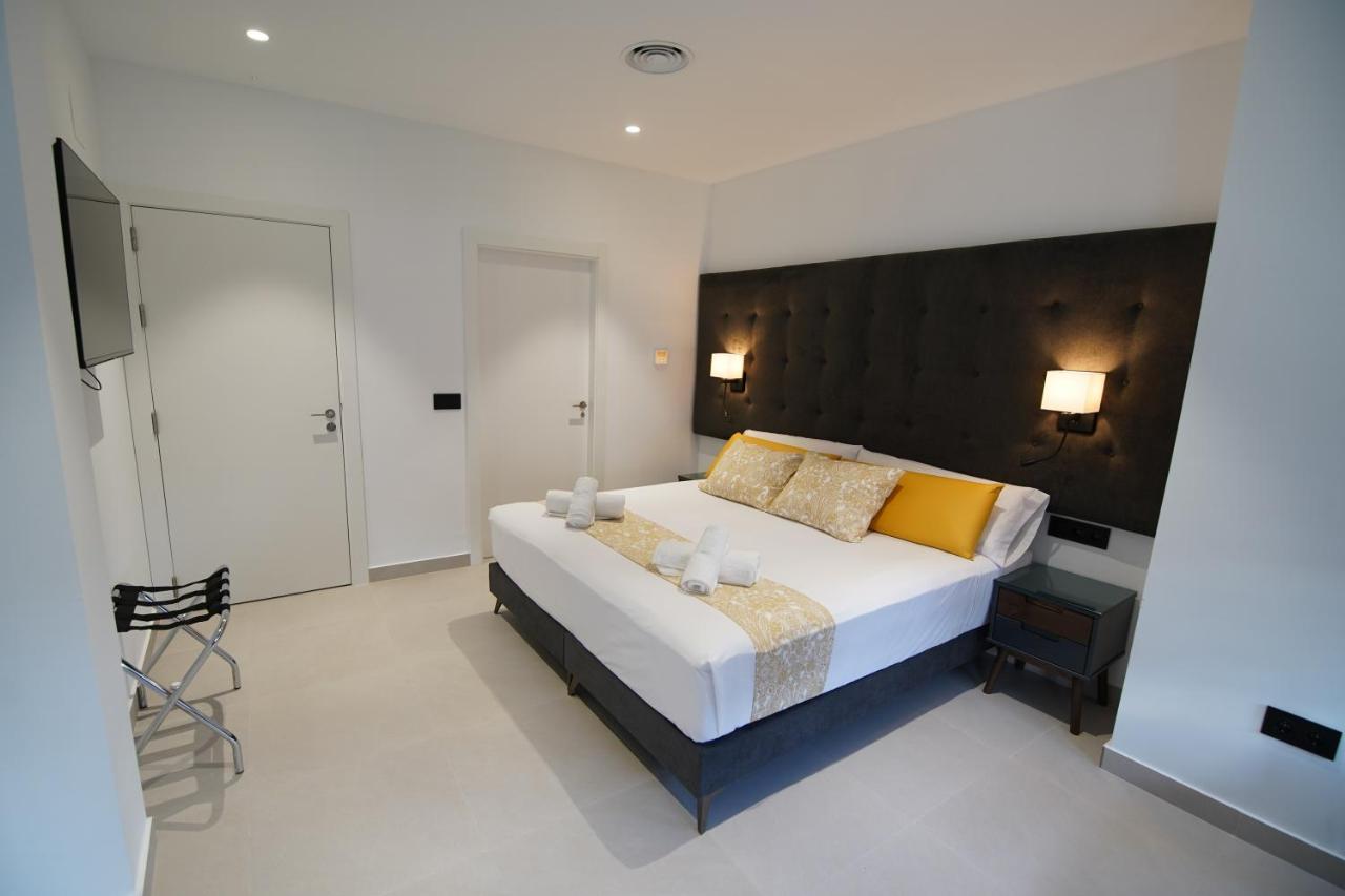 Bet Apartments - Suites Puerto Valencia Kültér fotó