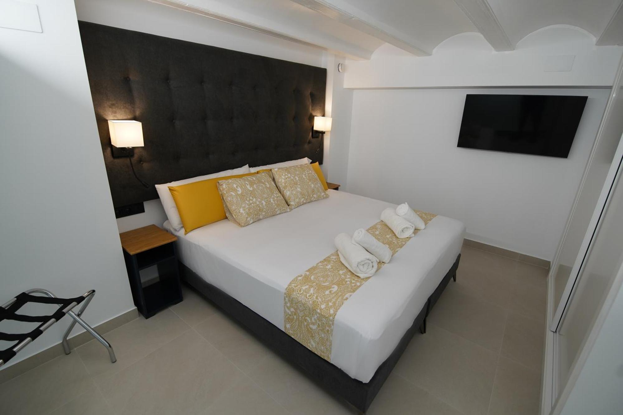 Bet Apartments - Suites Puerto Valencia Kültér fotó